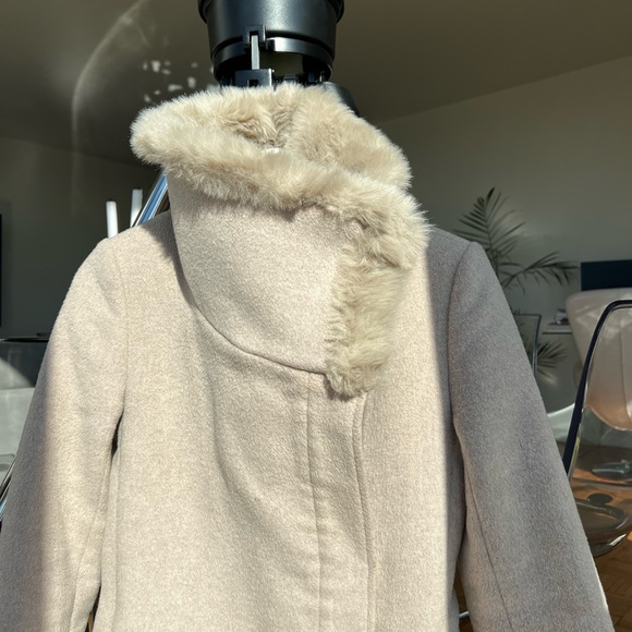 Club Monaco Wool Coat - Picture 4 of 10